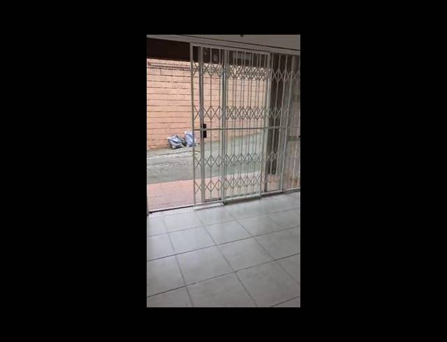 3 BEDROOM PROPERTY TO RENT IN CLARE HILLS